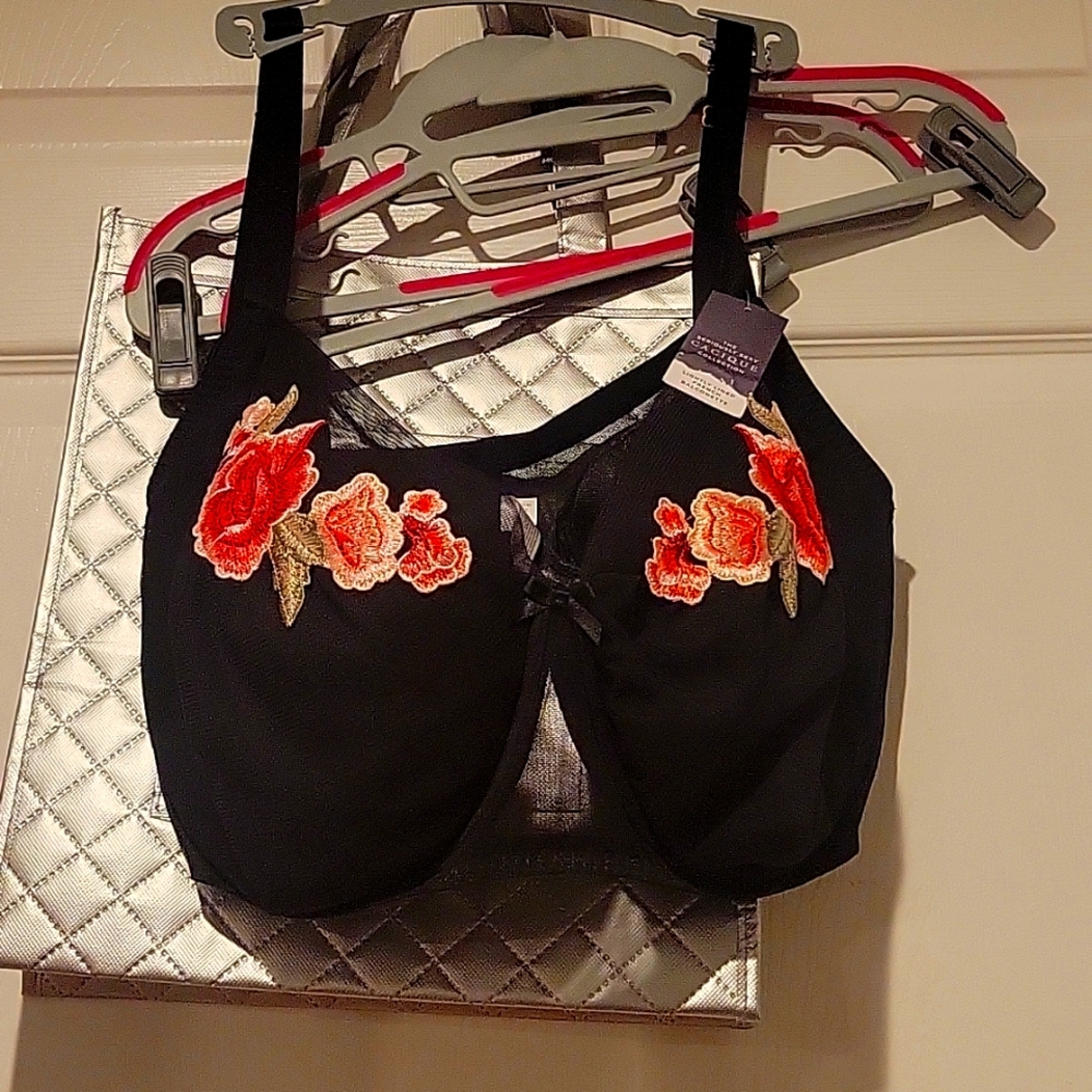Cacique french balconette bra 44H NWT